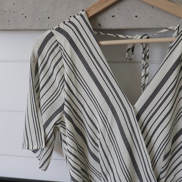 Maurices Size Small Wrap Dress White with Black Stripes - Picture 1 of 9
